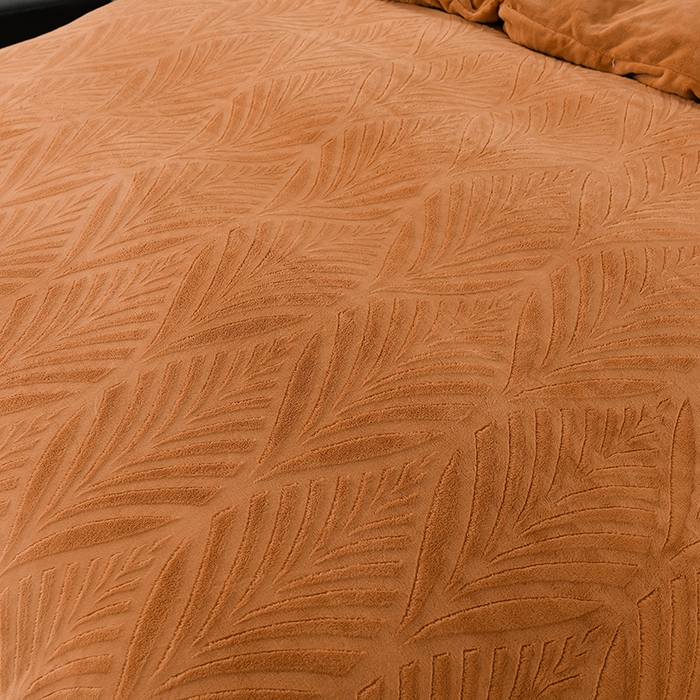 91家纺网 家纺一手货源 找家纺 紫月轩家纺 2025新款牛奶绒雕花四件套香槟-卡其