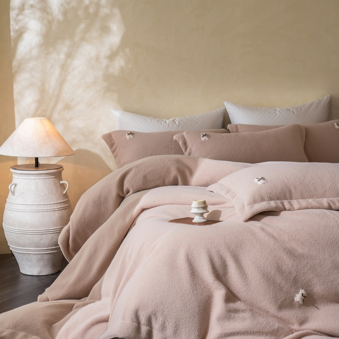 91家纺网 家纺一手货源 找家纺 （总）佳汐蓝家纺 2025新款亲肤舒适A类糯米绒四件套