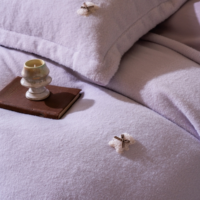 91家纺网 家纺一手货源 找家纺 佳汐蓝家纺 2025新款亲肤舒适A类糯米绒四件套 糯米绒 香芋紫