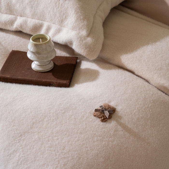 91家纺网 家纺一手货源 找家纺 佳汐蓝家纺 2025新款亲肤舒适A类糯米绒四件套 糯米绒 芝士奶