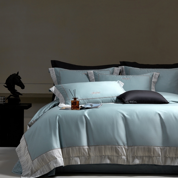 91家纺网 家纺一手货源 找家纺 佳汐蓝家纺 2025新款亲肤舒适色织提花四件套-格瑞丝 格瑞丝-北极蓝