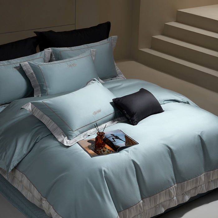 91家纺网 家纺一手货源 找家纺 佳汐蓝家纺 2025新款亲肤舒适色织提花四件套-格瑞丝 格瑞丝-北极蓝