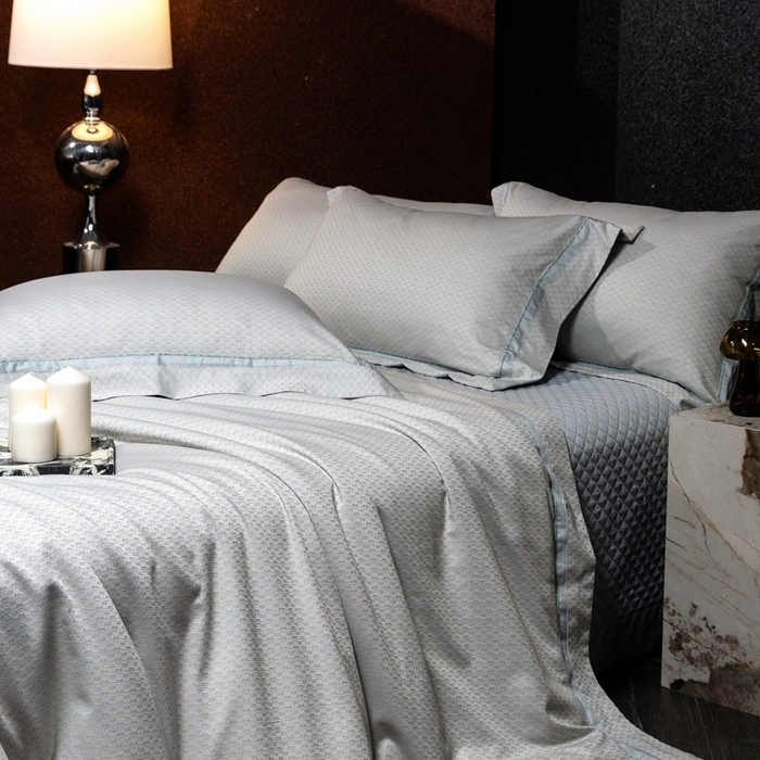 91家纺网 家纺一手货源 找家纺 佳汐蓝家纺 2025新款亲肤舒适色织提花四件套-茜茜格 茜茜格-蓝