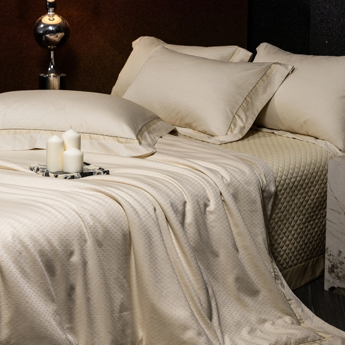 91家纺网 家纺一手货源 找家纺 佳汐蓝家纺 2025新款亲肤舒适色织提花四件套-茜茜格 茜茜格-黄