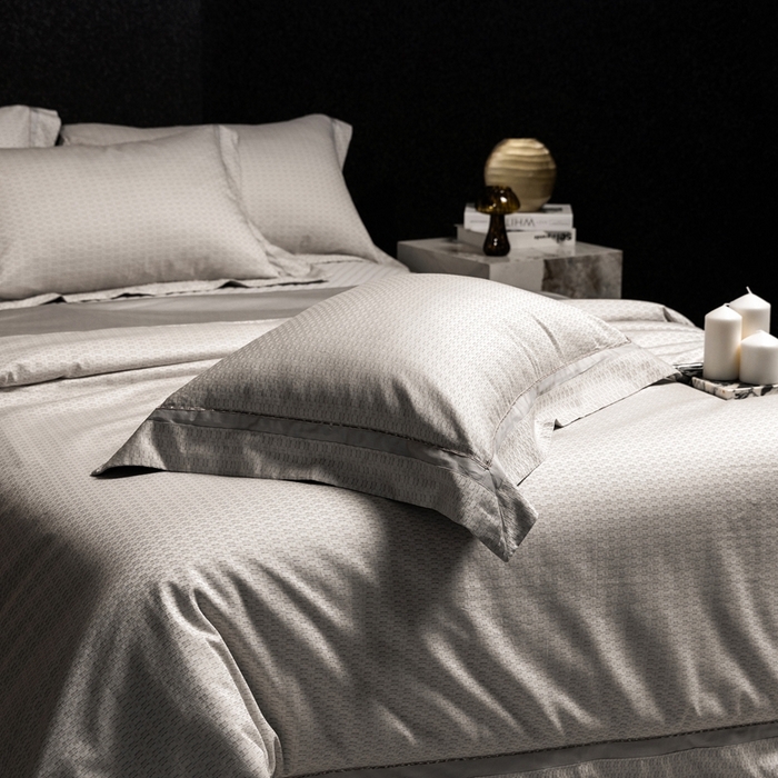 91家纺网 家纺一手货源 找家纺 佳汐蓝家纺 2025新款亲肤舒适色织提花四件套-茜茜格 茜茜格-灰