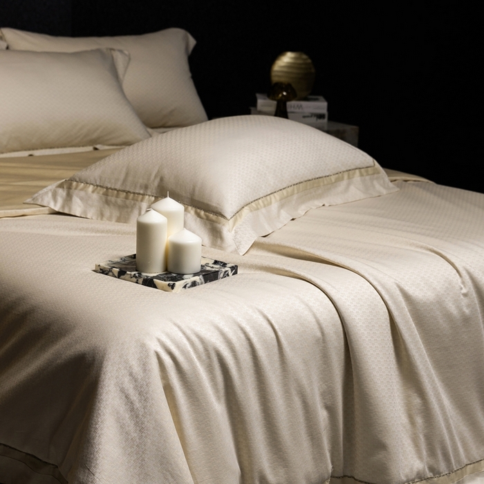 91家纺网 家纺一手货源 找家纺 佳汐蓝家纺 2025新款亲肤舒适色织提花四件套-茜茜格 茜茜格-黄