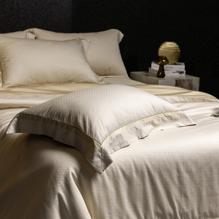 91家纺网 家纺一手货源 找家纺 佳汐蓝家纺 2025新款亲肤舒适色织提花四件套-茜茜格 茜茜格-黄