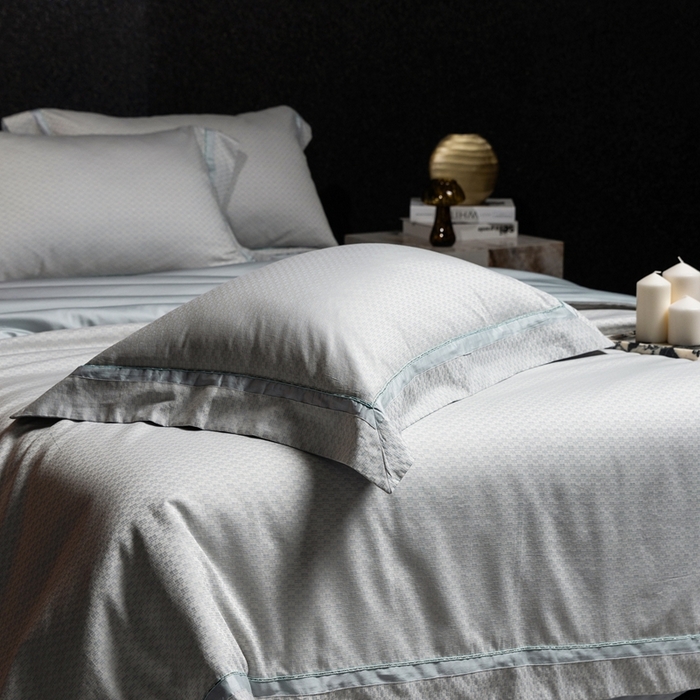 91家纺网 家纺一手货源 找家纺 佳汐蓝家纺 2025新款亲肤舒适色织提花四件套-茜茜格 茜茜格-蓝