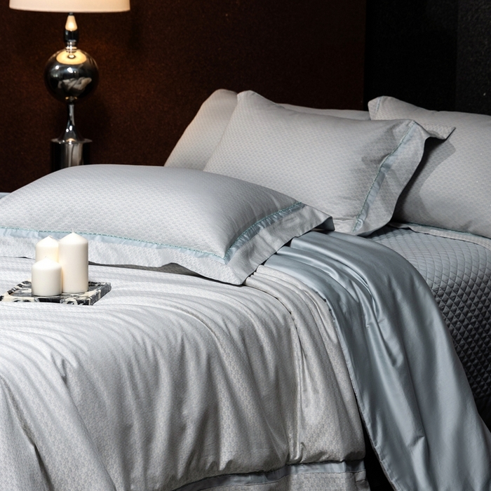 91家纺网 家纺一手货源 找家纺 佳汐蓝家纺 2025新款亲肤舒适色织提花四件套-茜茜格 茜茜格-蓝