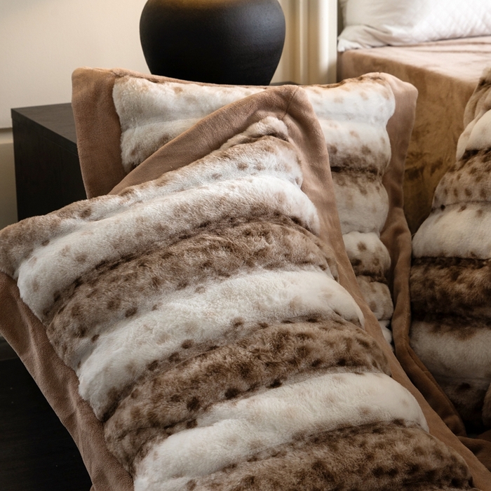 91家纺网 家纺一手货源 找家纺 （总）佳汐蓝家纺 2025新款亲肤舒适A类波点兔毛绒四件套-波点兔毛