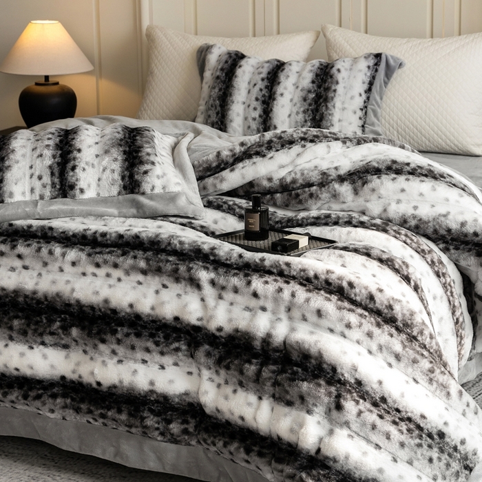 91家纺网 家纺一手货源 找家纺 佳汐蓝家纺 2025新款亲肤舒适A类波点兔毛绒四件套-波点兔毛 波点兔毛-深灰