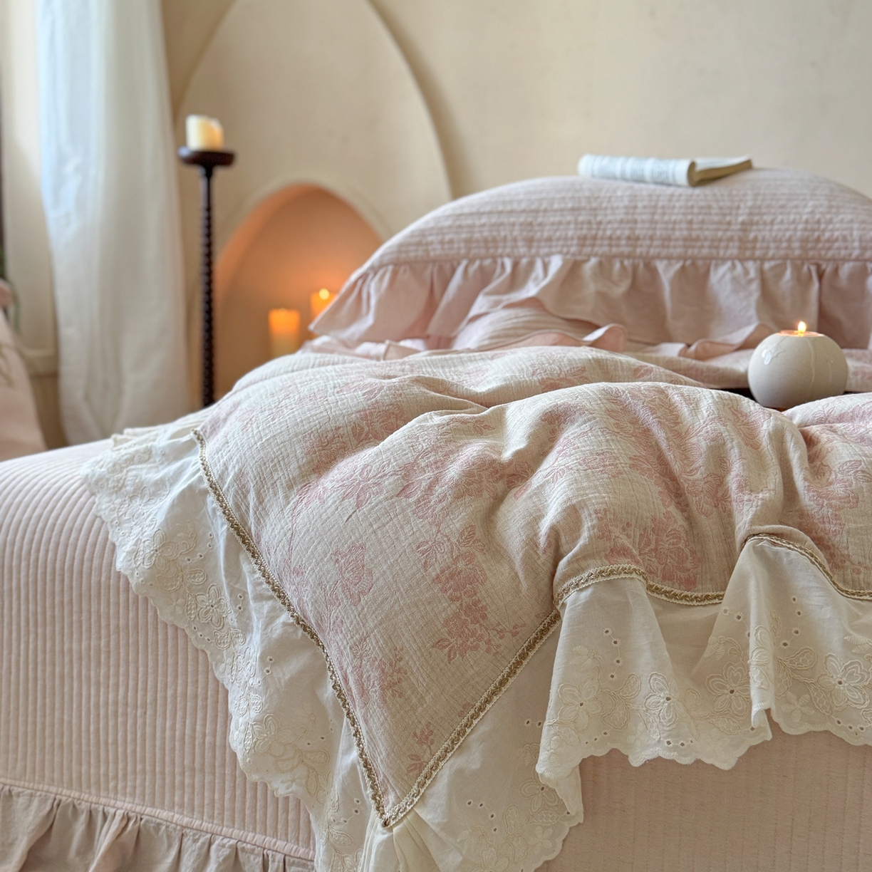 91家纺网 家纺一手货源 找家纺 漫调家纺 2025新款棉麻提花床盖四件套-棉麻絮语 棉麻絮语-粉