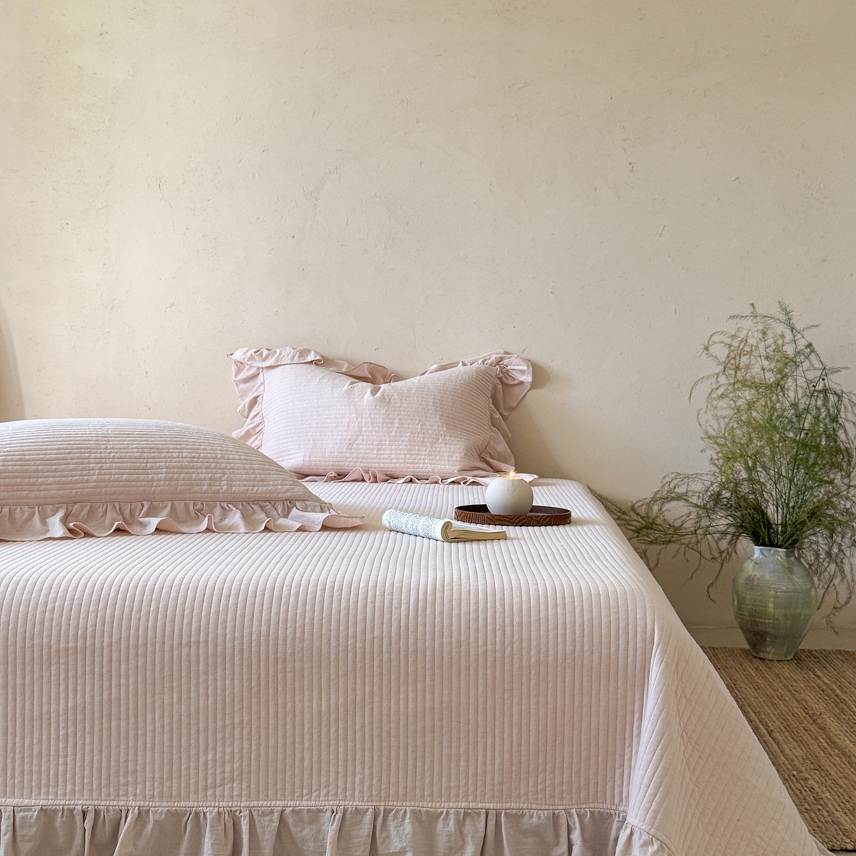 91家纺网 家纺一手货源 找家纺 漫调家纺 2025新款棉麻提花床盖四件套-棉麻絮语 棉麻絮语-粉