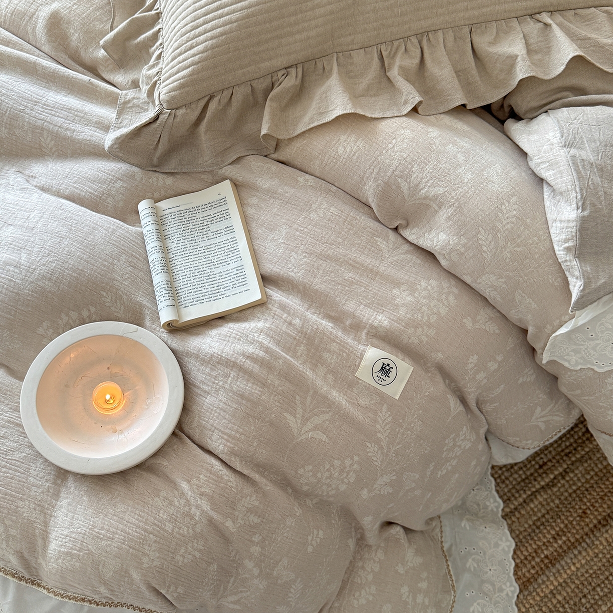 91家纺网 家纺一手货源 找家纺 漫调家纺 2025新款棉麻提花床盖四件套-棉麻絮语 棉麻絮语-咖