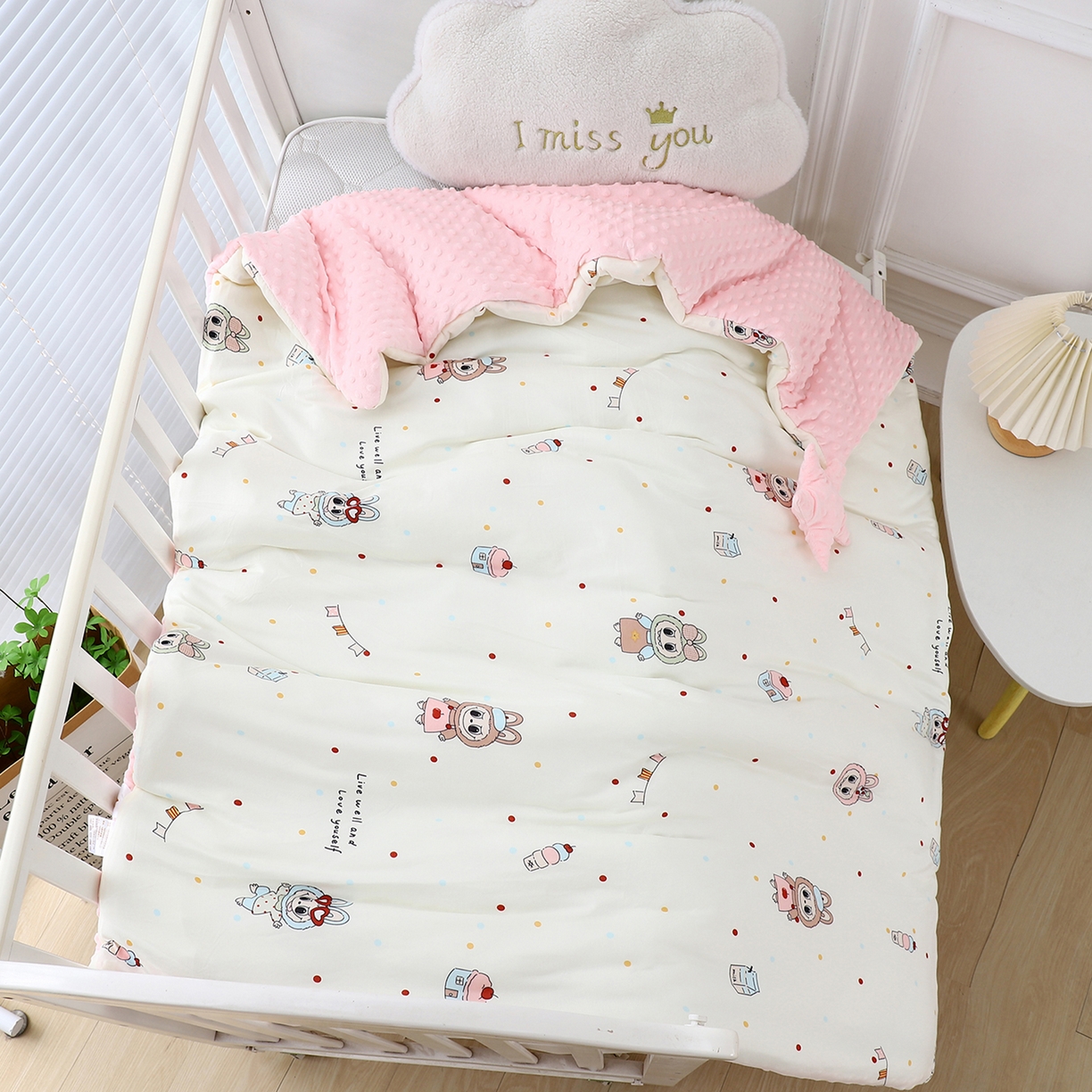 91家纺网 家纺一手货源 找家纺 悦织湾家纺 小海星款针织棉宝宝绒豆豆被被子被芯2025新款秋冬轻奢时尚单人床学生宿舍毛毯 拉布布