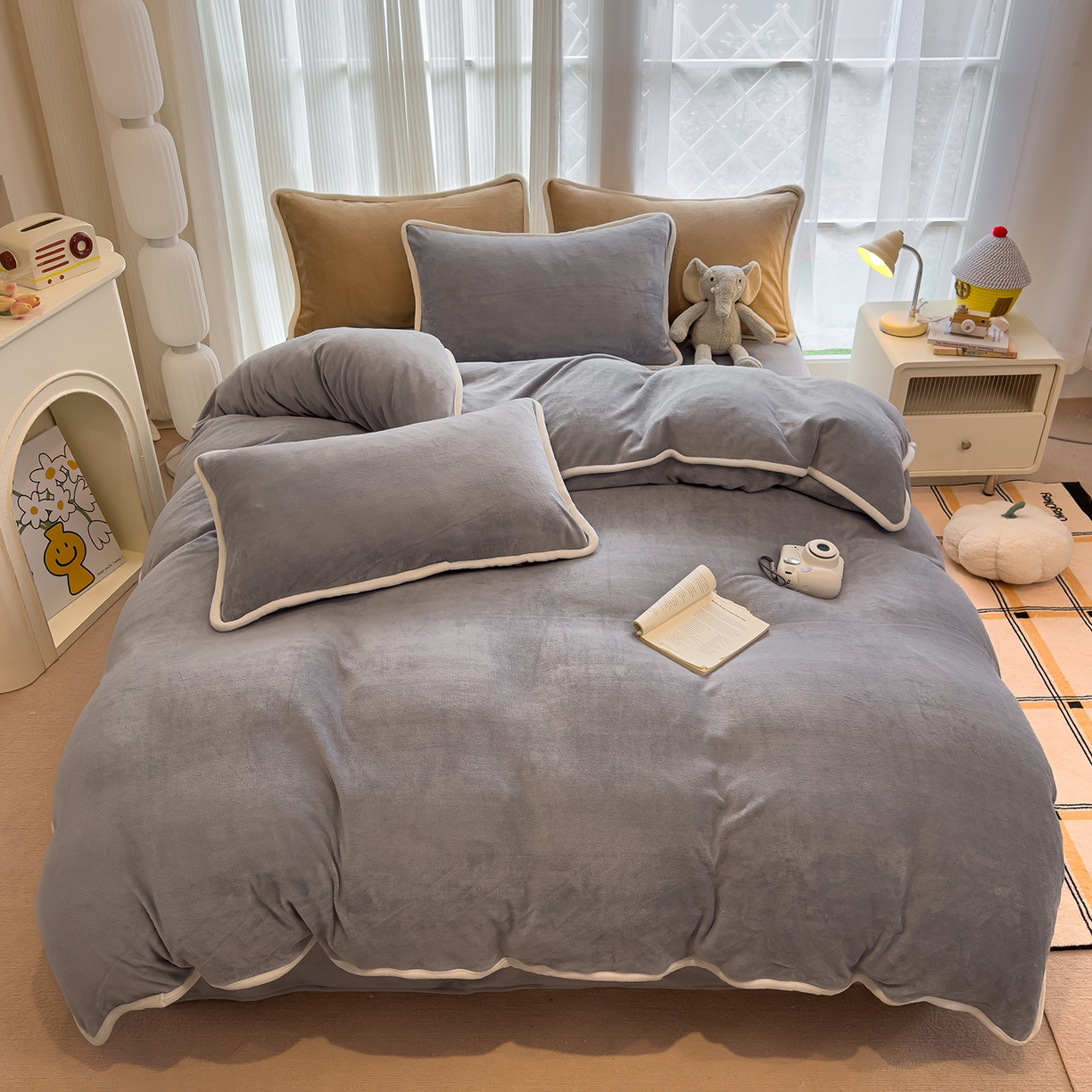 91家纺网 家纺一手货源 找家纺 N先生_2025新款牛奶绒纯色包边四件套 高级灰