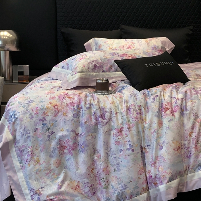 91家纺网 家纺一手货源 找家纺 太古汇家居 2025新款长绒棉纯棉活性丝光工艺数码印花四件套 一亩花棠-紫