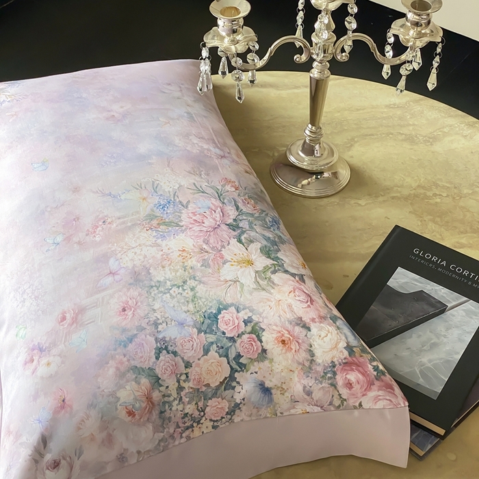 91家纺网 家纺一手货源 找家纺 太古汇家居 2025新款长绒棉纯棉活性丝光工艺数码印花四件套 陌上花开-紫