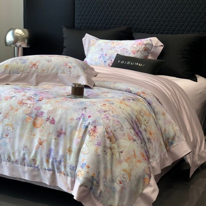 91家纺网 家纺一手货源 找家纺 太古汇家居 2025新款长绒棉纯棉活性丝光工艺数码印花四件套 童梦王国-紫