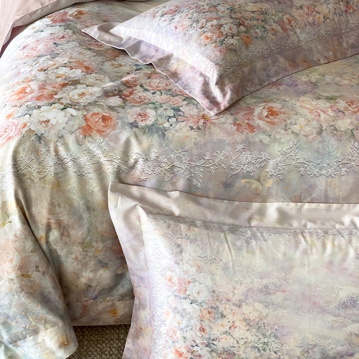 91家纺网 家纺一手货源 找家纺 太古汇家居 2025新款长绒棉纯棉活性丝光工艺数码印花四件套 花间集-柔雾玉