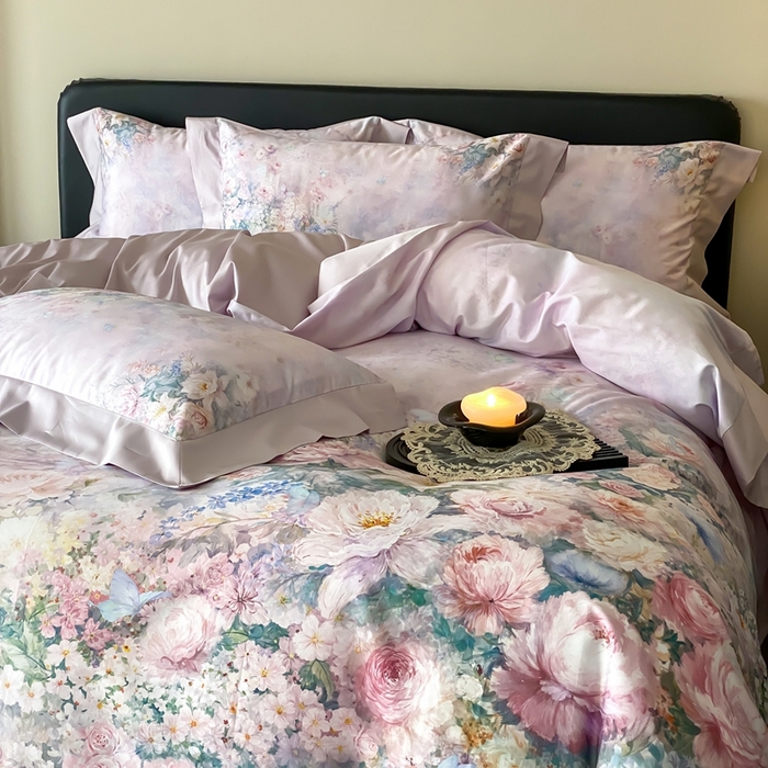 91家纺网 家纺一手货源 找家纺 太古汇家居 2025新款长绒棉纯棉活性丝光工艺数码印花四件套 陌上花开-紫