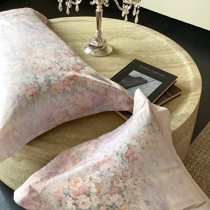 91家纺网 家纺一手货源 找家纺 太古汇家居 2025新款长绒棉纯棉活性丝光工艺数码印花四件套 花间集-柔雾玉