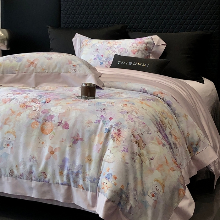 91家纺网 家纺一手货源 找家纺 太古汇家居 2025新款长绒棉纯棉活性丝光工艺数码印花四件套 童梦王国-紫