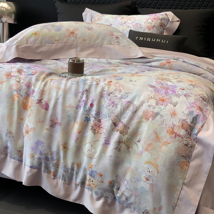 91家纺网 家纺一手货源 找家纺 太古汇家居 2025新款长绒棉纯棉活性丝光工艺数码印花四件套 童梦王国-紫