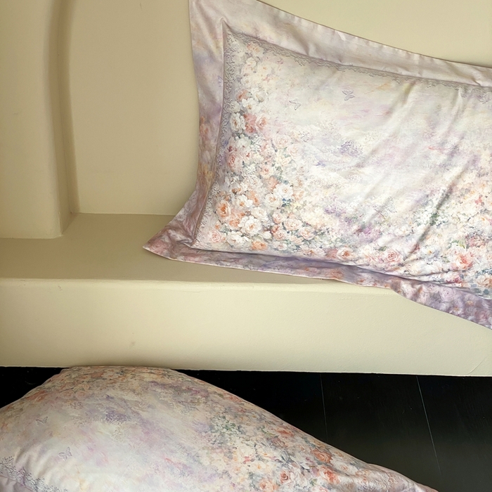 91家纺网 家纺一手货源 找家纺 太古汇家居 2025新款长绒棉纯棉活性丝光工艺数码印花四件套 花间集-柔雾玉