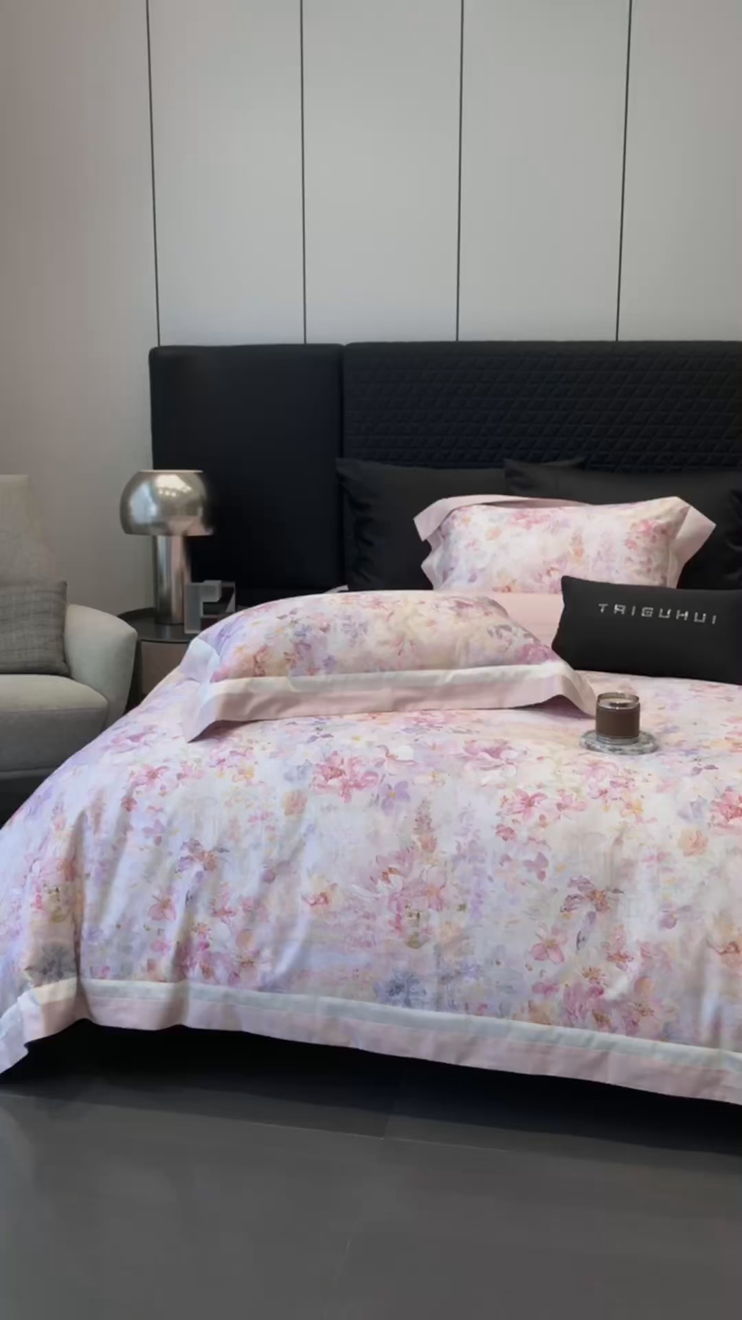 91家纺网 家纺一手货源 找家纺 太古汇家居 2025新款长绒棉纯棉活性丝光工艺数码印花四件套 一亩花棠-紫