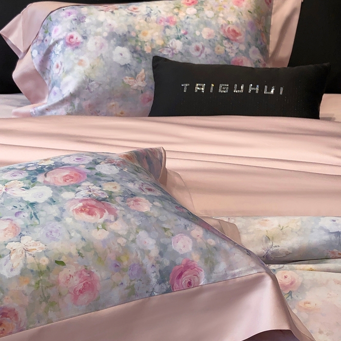 91家纺网 家纺一手货源 找家纺 太古汇家居 2025新款长绒棉纯棉活性丝光工艺数码印花四件套 花屿星辰-粉