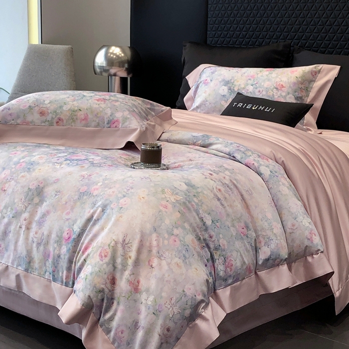 91家纺网 家纺一手货源 找家纺 太古汇家居 2025新款长绒棉纯棉活性丝光工艺数码印花四件套 花屿星辰-粉