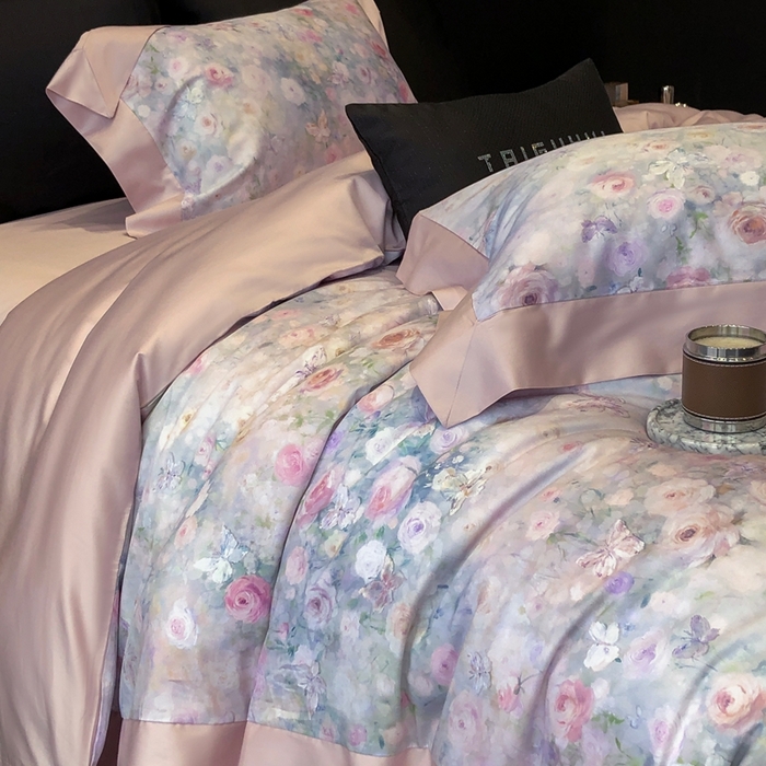 91家纺网 家纺一手货源 找家纺 太古汇家居 2025新款长绒棉纯棉活性丝光工艺数码印花四件套 花屿星辰-粉