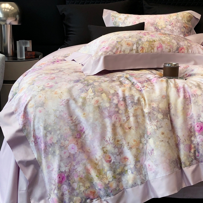 91家纺网 家纺一手货源 找家纺 太古汇家居 2025新款长绒棉纯棉活性丝光工艺数码印花四件套 花屿星辰-紫