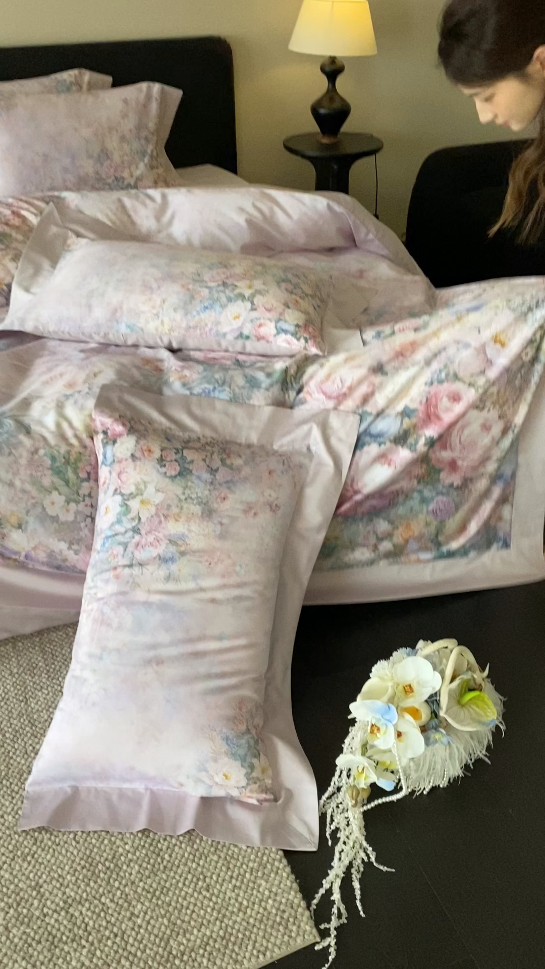 91家纺网 家纺一手货源 找家纺 太古汇家居 2025新款长绒棉纯棉活性丝光工艺数码印花四件套 陌上花开-紫