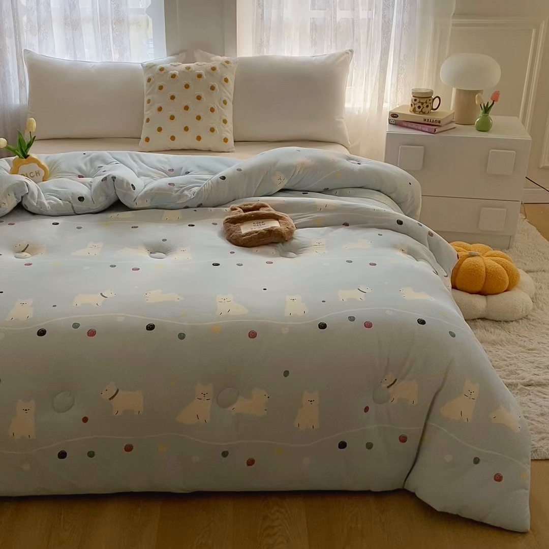 91家纺网 家纺一手货源 找家纺 小叮当家纺仓储工厂店 2025新款A类母婴级宝宝被子豆豆绒牛奶针织棉被子大豆被春秋被秋冬被婴童被夏凉被 牛奶针织被-嗨皮狗