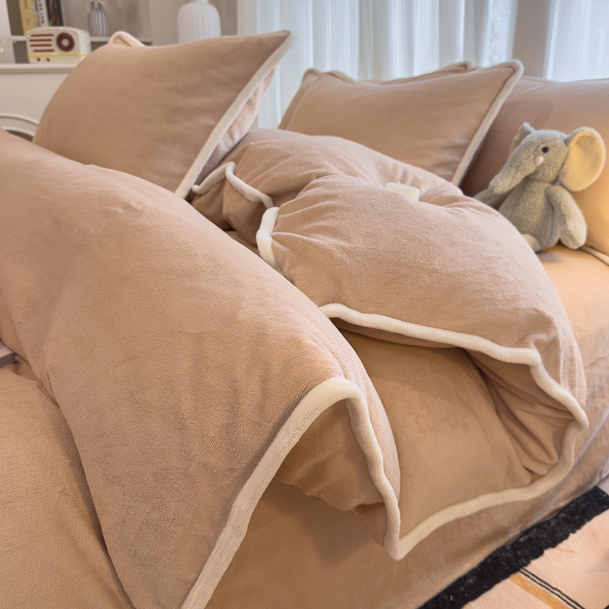 N先生_2025新款牛奶绒纯色包边四件套 奶杏