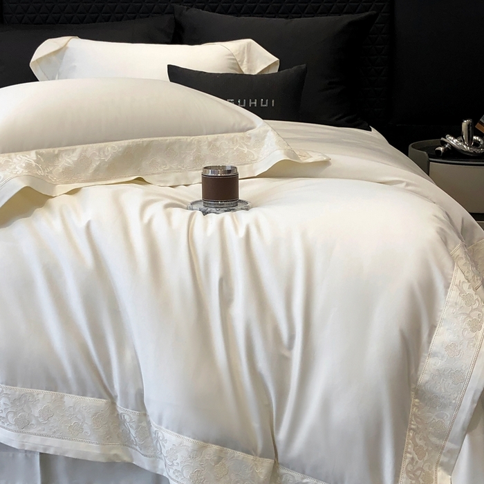 91家纺网 家纺一手货源 找家纺 太古汇家居 2025新款长绒棉纯棉打孔镂空四件套-赫莲娜 赫莲娜-奶昔白