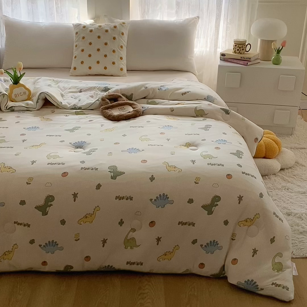 91家纺网 家纺一手货源 找家纺 小叮当家纺仓储工厂店 2025新款A类母婴级宝宝被子豆豆绒牛奶针织棉被子大豆被春秋被秋冬被婴童被夏凉被 牛奶针织被-卡通小恐龙