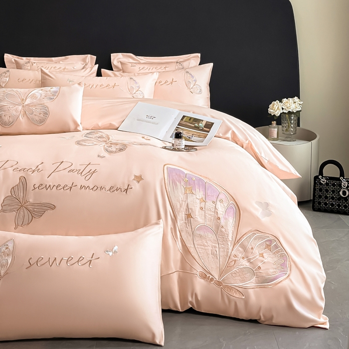 91家纺网 家纺一手货源 找家纺 博纳家纺 2025新款纯棉绣花四件套-蝶舞飞扬 玉色