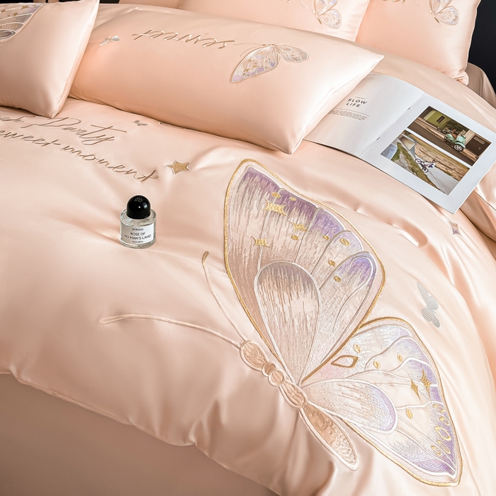 91家纺网 家纺一手货源 找家纺 博纳家纺 2025新款纯棉绣花四件套-蝶舞飞扬 玉色