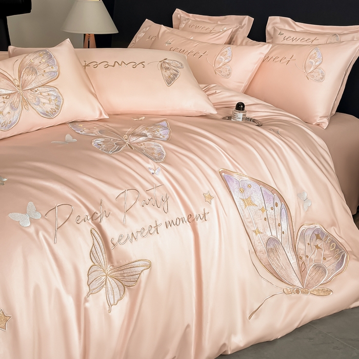 91家纺网 家纺一手货源 找家纺 博纳家纺 2025新款纯棉绣花四件套-蝶舞飞扬 玉色