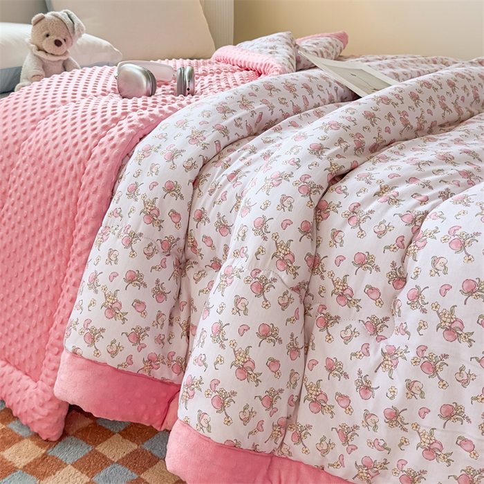 91家纺网 家纺一手货源 找家纺 默忆 2025新款全棉豆豆绒被子豆豆被冬被被芯 桃语春风