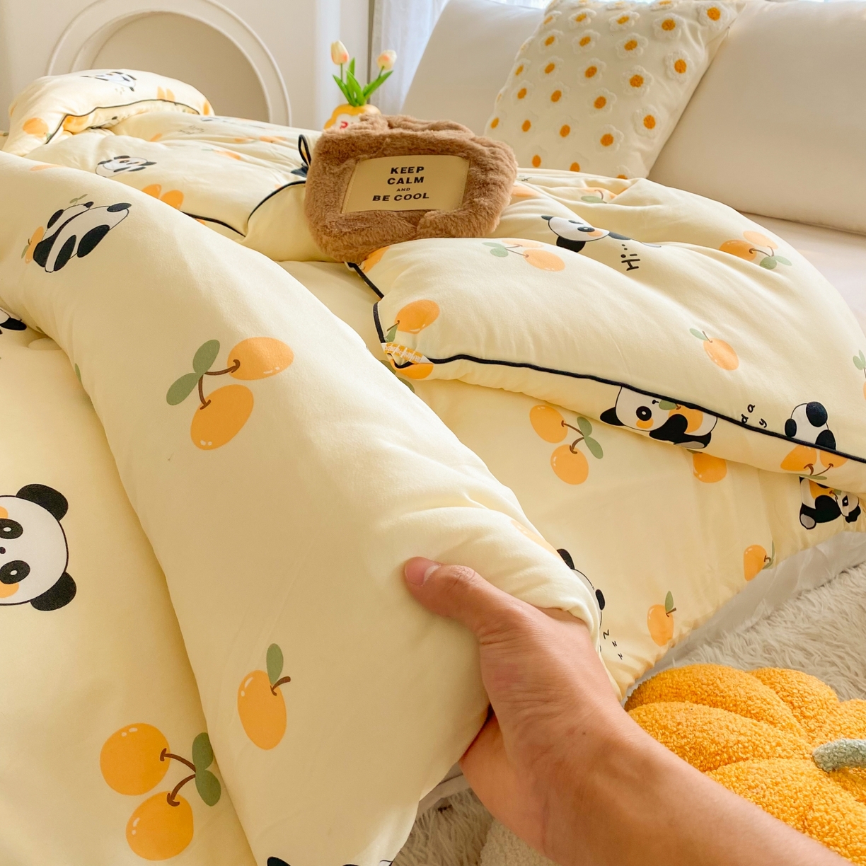 91家纺网 家纺一手货源 找家纺 小叮当家纺仓储工厂店 2025新款A类母婴级宝宝被子豆豆绒牛奶针织棉被子大豆被春秋被秋冬被婴童被夏凉被 牛奶针织被-熊猫乐园