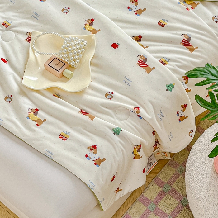 91家纺网 家纺一手货源 找家纺 小叮当家纺仓储工厂店 2025新款A类母婴级宝宝被子豆豆绒牛奶针织棉被子大豆被春秋被秋冬被婴童被夏凉被 牛奶针织被-可爱腊肠