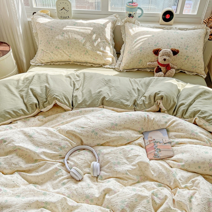 91家纺网 家纺一手货源 找家纺 梦纤绒 2025新款云感木棉皱皱双层纱全棉花边四件套 薄荷微凉