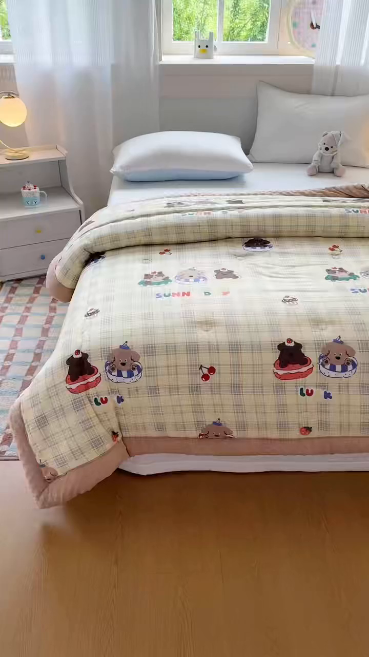 91家纺网 家纺一手货源 找家纺 默忆 2025新款全棉豆豆绒被子豆豆被冬被被芯 蛋糕小狗