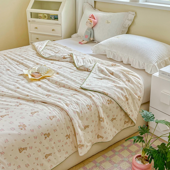 91家纺网 家纺一手货源 找家纺 小叮当家纺仓储工厂店 2025新款A类母婴级宝宝被子豆豆绒牛奶针织棉被子大豆被春秋被秋冬被婴童被夏凉被 牛奶针织被-熊兔恋记