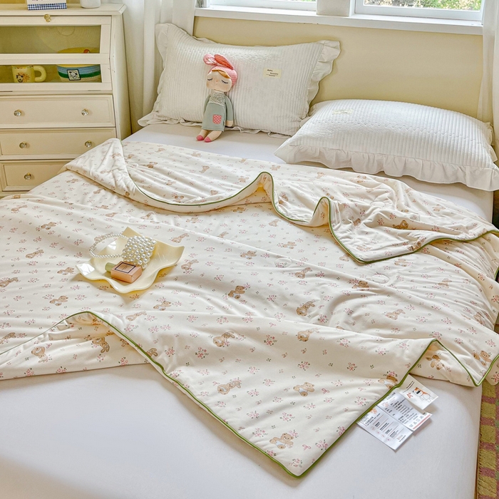 91家纺网 家纺一手货源 找家纺 小叮当家纺仓储工厂店 2025新款A类母婴级宝宝被子豆豆绒牛奶针织棉被子大豆被春秋被秋冬被婴童被夏凉被 牛奶针织被-熊兔恋记