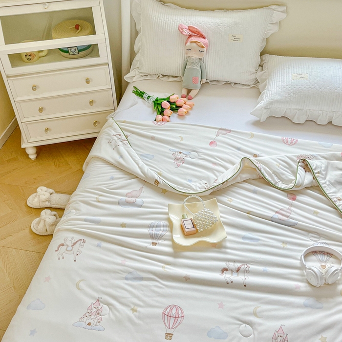 91家纺网 家纺一手货源 找家纺 小叮当家纺仓储工厂店 2025新款A类母婴级宝宝被子豆豆绒牛奶针织棉被子大豆被春秋被秋冬被婴童被夏凉被 牛奶针织被-梦幻岛